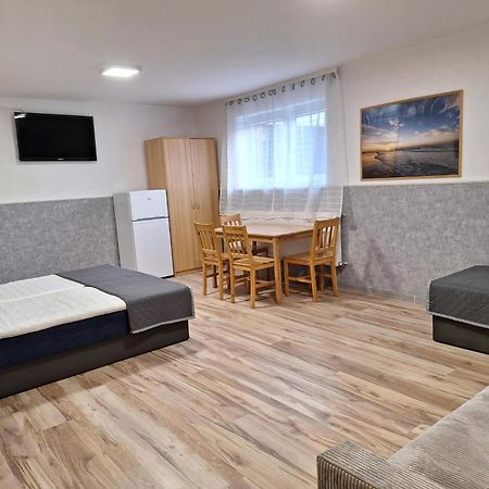 Lesne Zacisze Hotel Mikoszewo Bagian luar foto